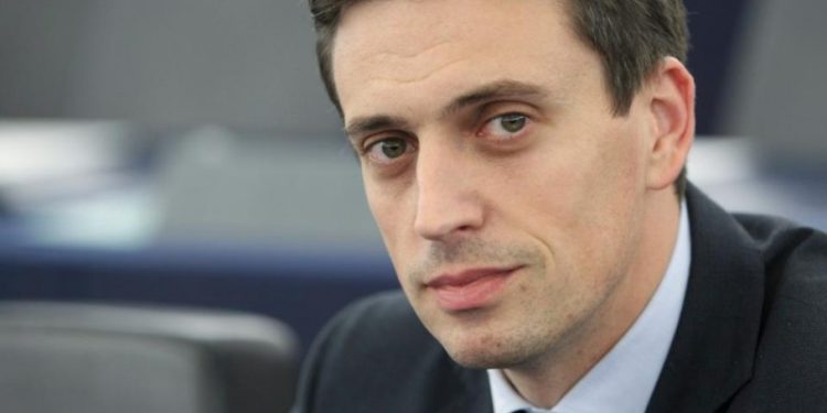 Ivan: Membrii CExN să îi ceară, în şedinţa de mâine, demisia lui Dragnea din fruntea PSD